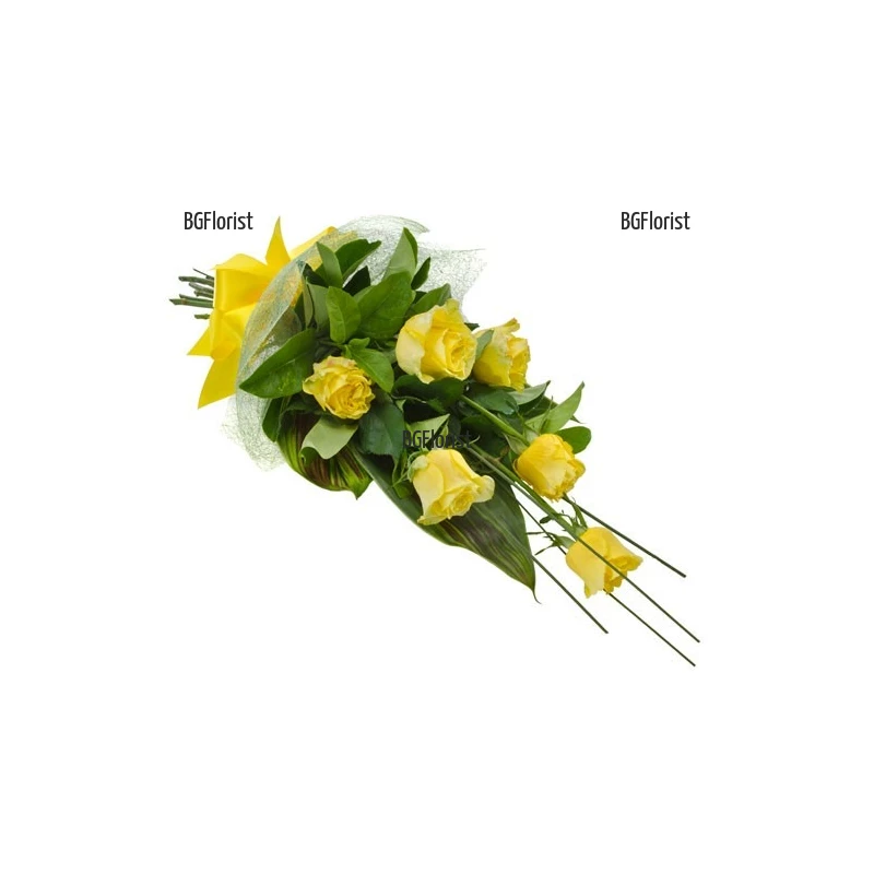 Send bouquet of yellow roses  and greenery to Sofia