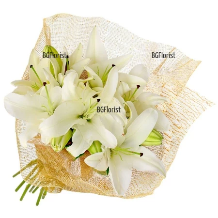 Send bouquet of white lilies  by courier to Plovdiv.