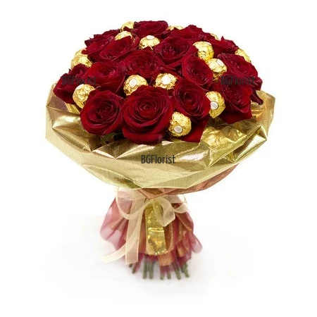 Доставка на Букет от рози и бонбони Ferrero rocher