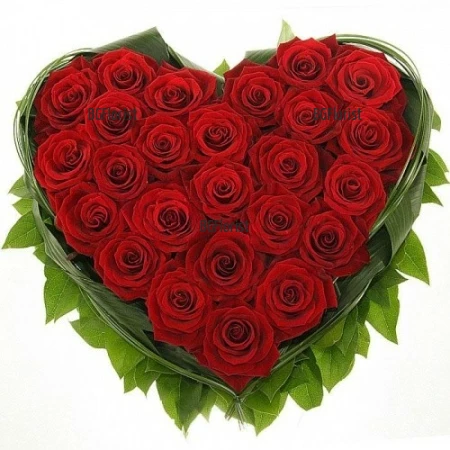 Доставка на сърце от червени рози в София