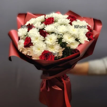 Send bouquet of chrysanthemums and red roses to Sofia