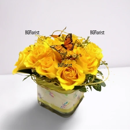 Доставка на красива аранжировка от рози в София