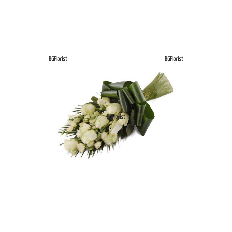 Доставка на Букет от бели рози за съболезнования