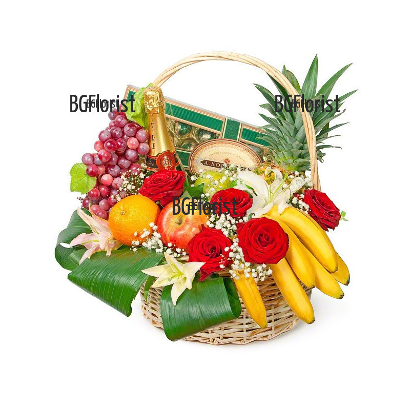 Send a basket with flowers, fruits and gifts