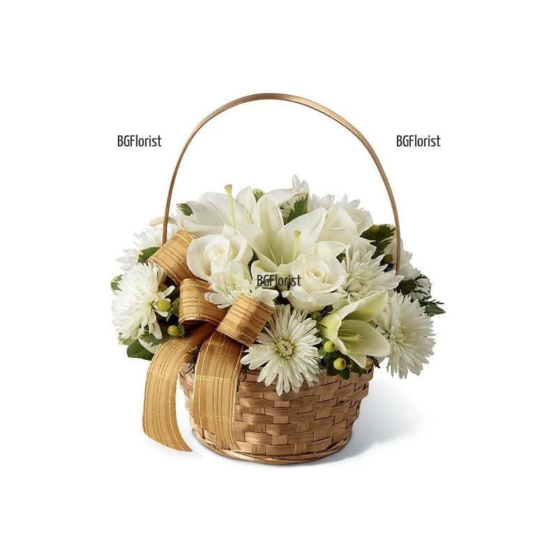 Доставка на кошница от бели цветя в София с куриер