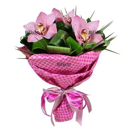 Онлайн поръчка на букет от орхидеи за София