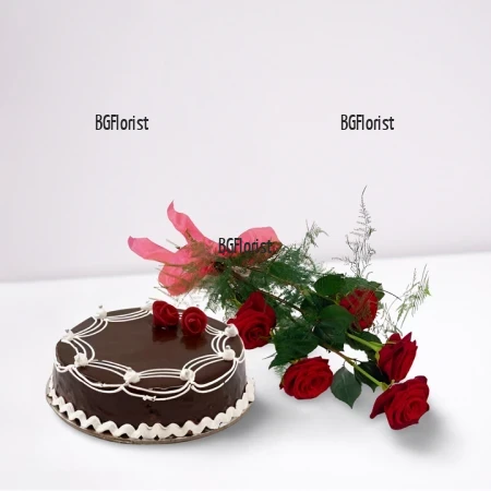 An order and a delivery of roses bouquet and a cake.