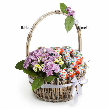Доставка на кошница с цветя и шоколадови яйца