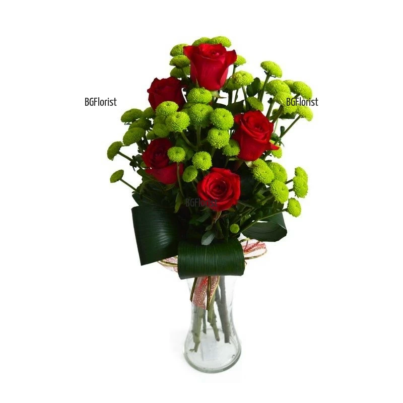 Send a bouquet of roses and chrysanthemums