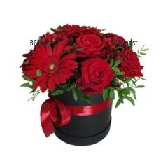 Романтичен подарък - кутия с цветя Мечта