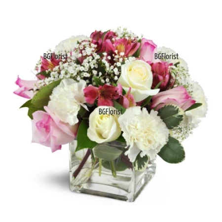 Send to Bulgaria delicate flower arrangement