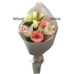Delivery of a beautiful delicate bouquet of flowers