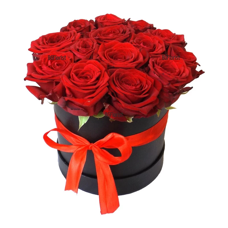 Order a romantic box with 15 roses