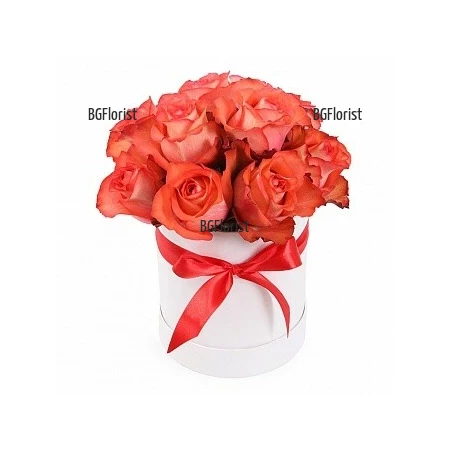 Send flowers to Bulgaria 15 roses in a box