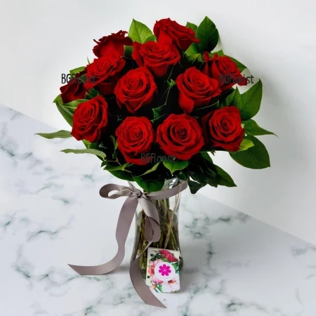 Send to Sofia Bulgaria a bouquet of 13 red roses