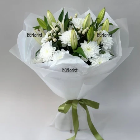 Bouquet of chrysanthemums and lilies Flower delivery in Bulgaria