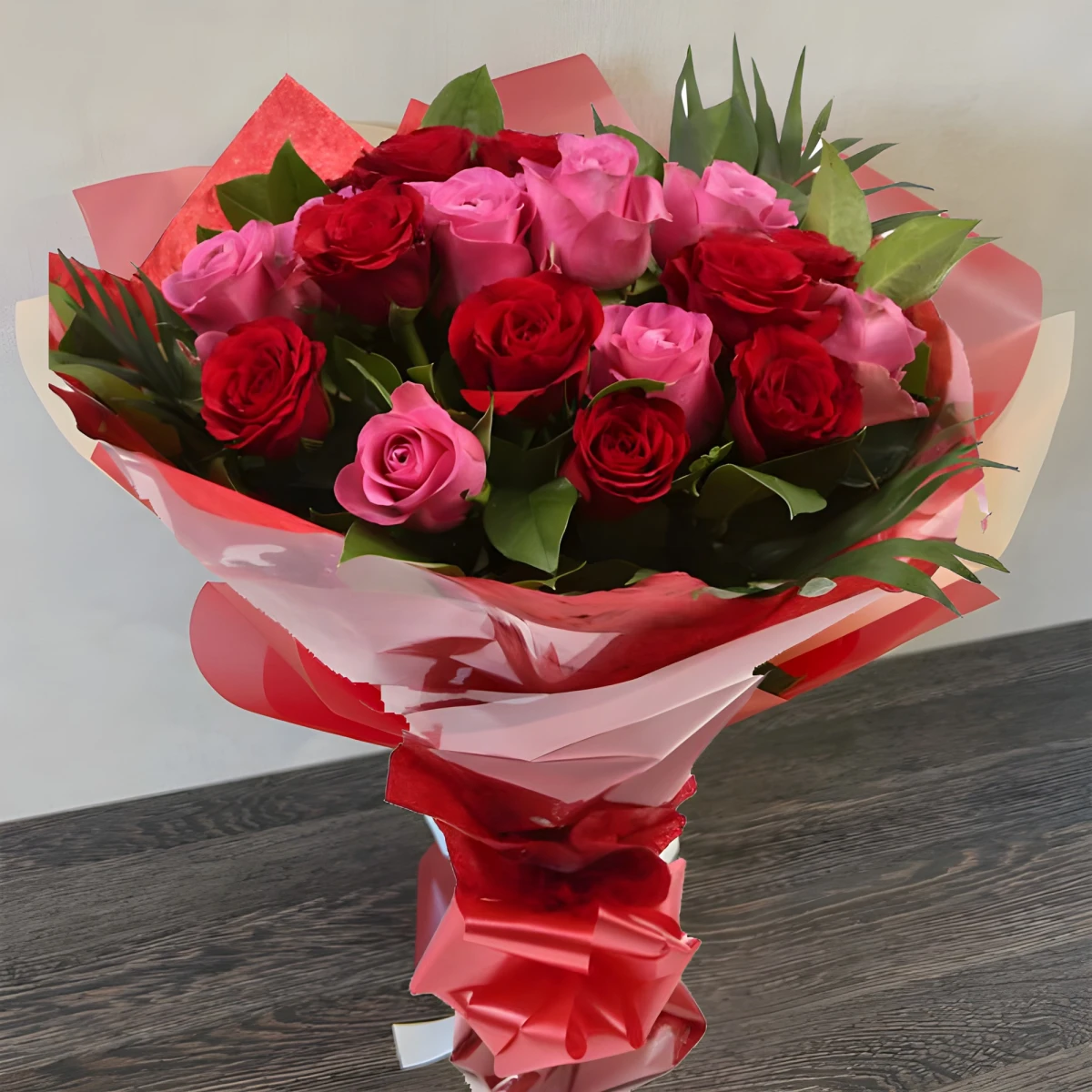 Send bouquet of roses by courier  to Burgas
