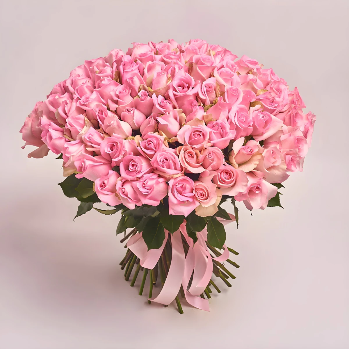 Send bouquet of 101 pink roses to Sofia.