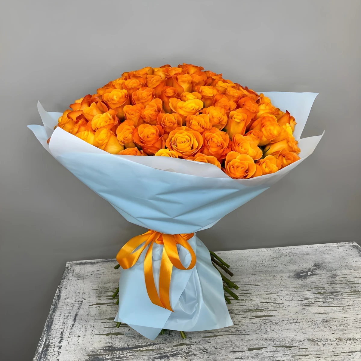 Send 101 orange roses to Bulgaria
