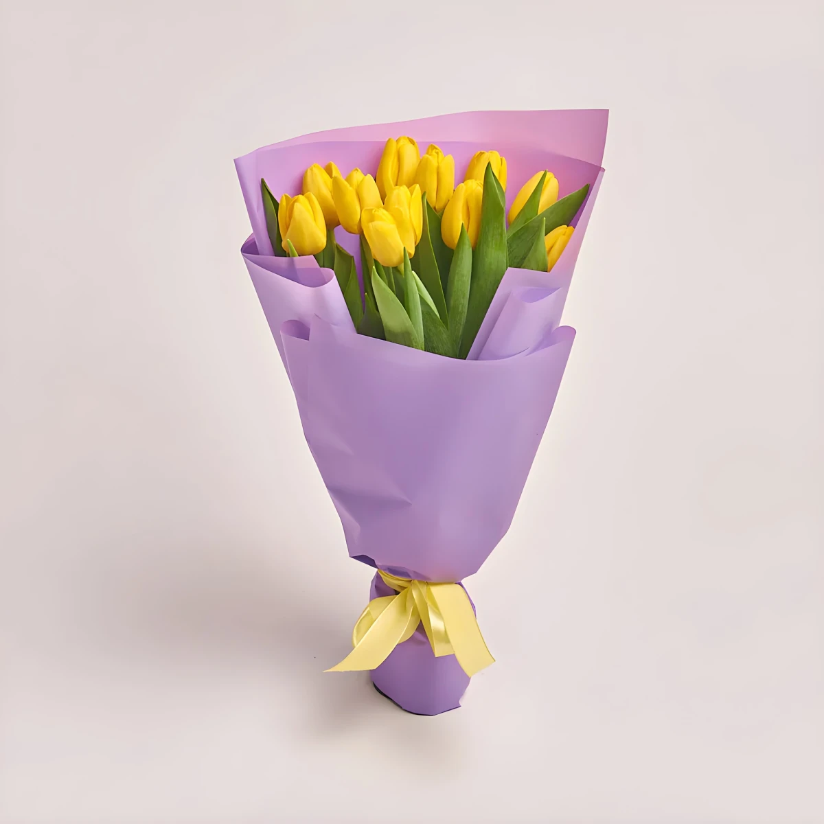 Order of a bouquet of 11 yellow tulips