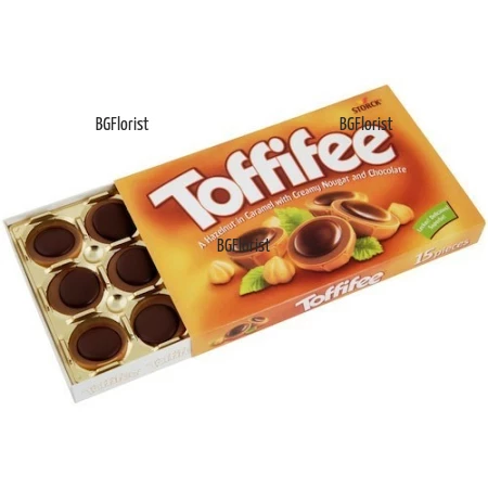 Доставка на Бонбони Toffifee и цветя